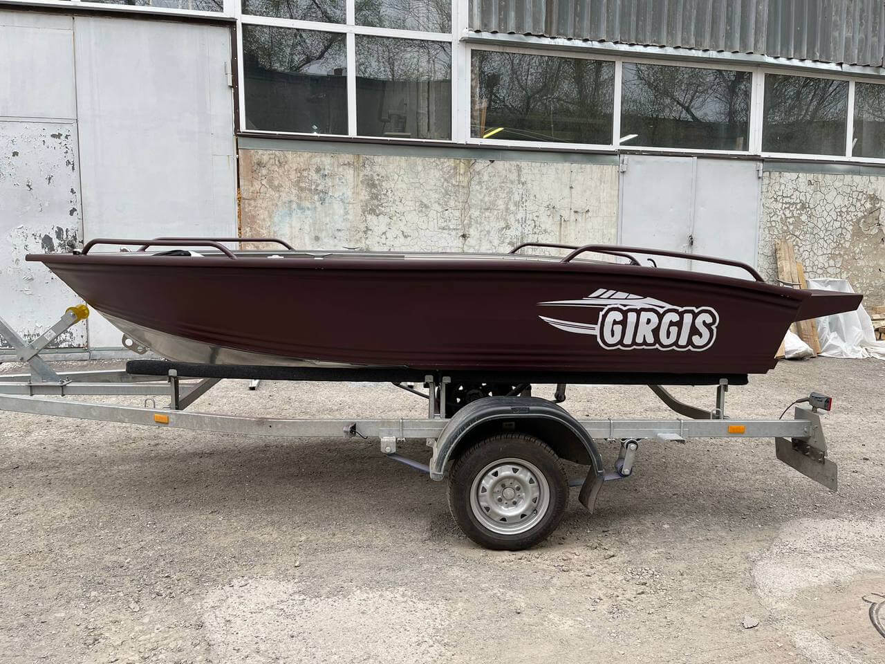 Лодка алюминиевая Girgis 390 рестайлинг 1