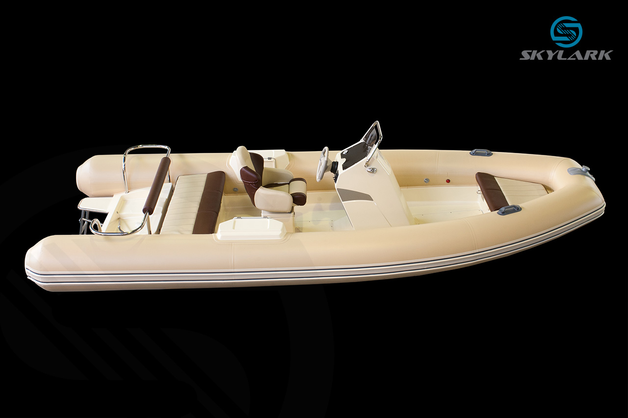 Лодка РИБ Skylark R500 Comfort Line стандартные цвета-3