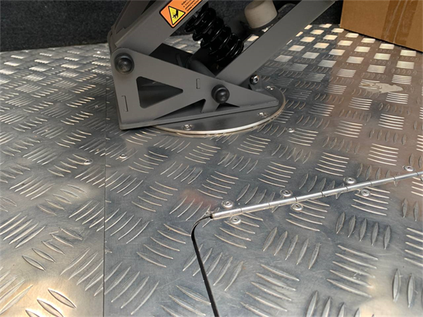 Основание стойки сидения врезное плоское Практик Про 2