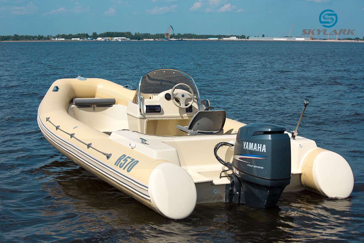 Лодка РИБ Skylark R570 стандартные цвета-3