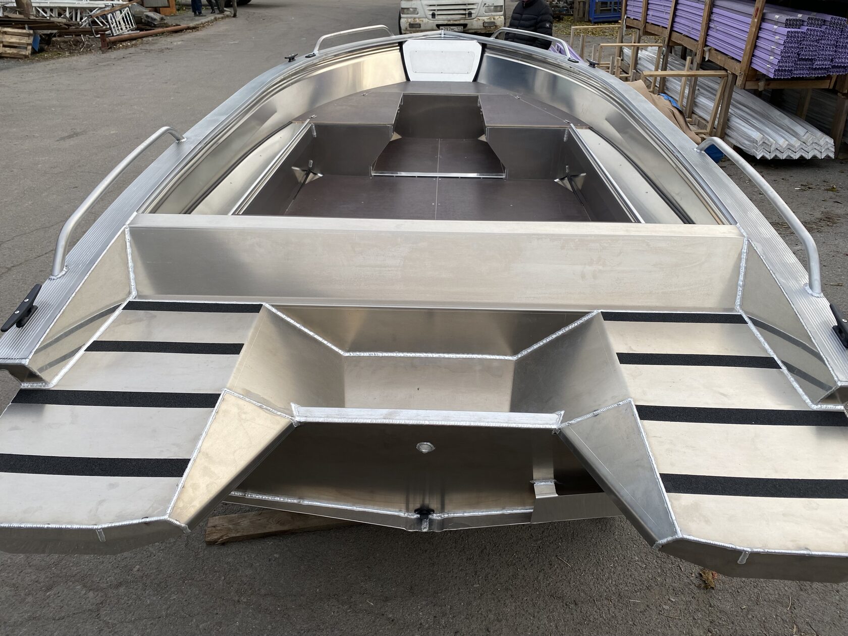 Лодка алюминиевая Girgis 440 рестайлинг 3