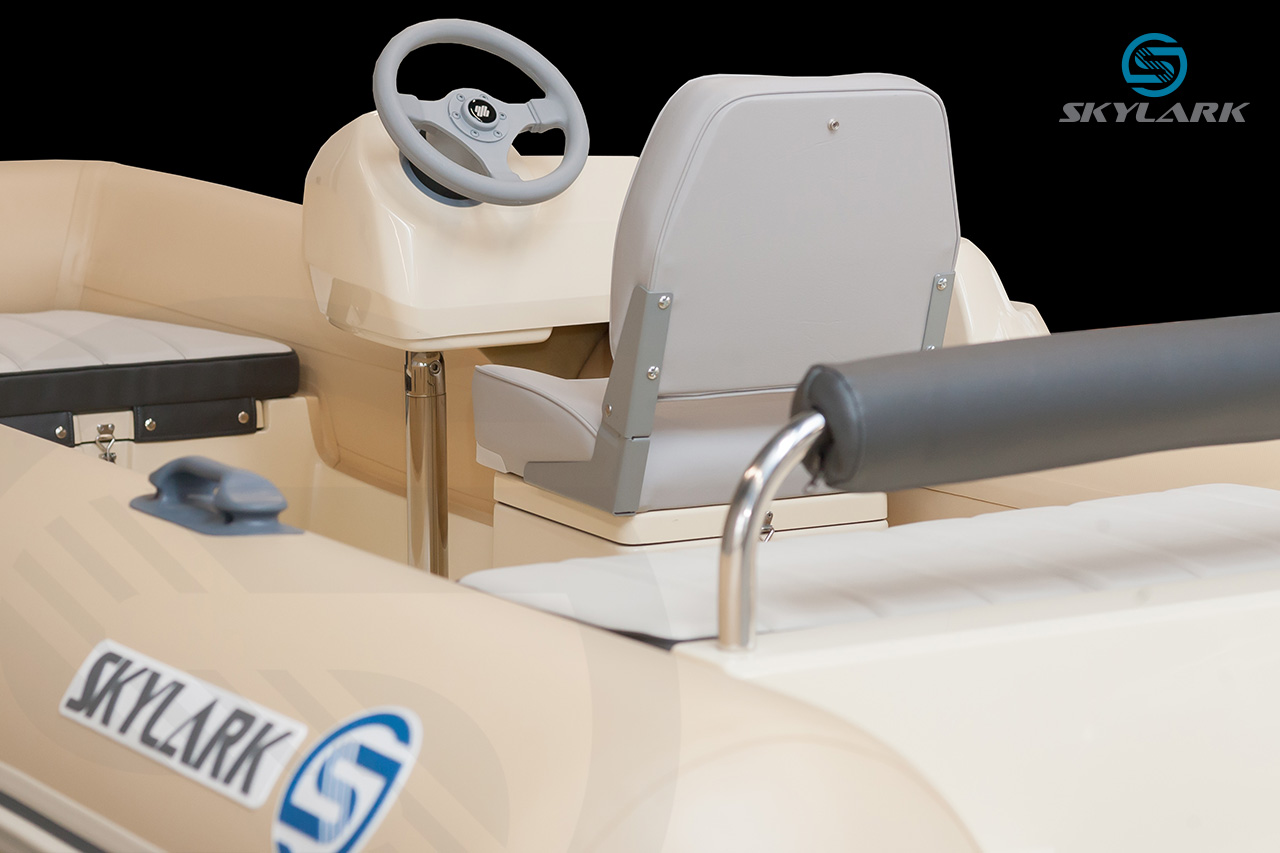 Лодка РИБ Skylark R365  стандартные цвета-4
