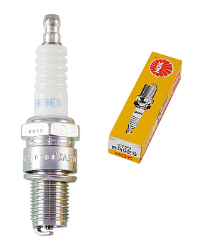 Картинка: свеча зажигания yamaha br9es